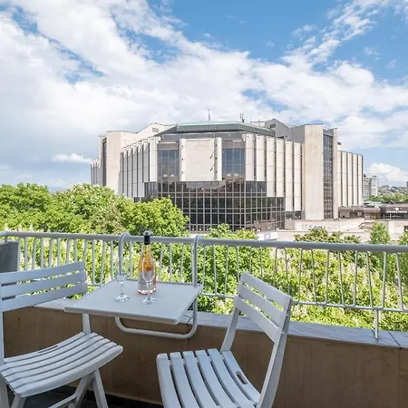 Sunrise 1bdrm View Ndk Congress Centre Apartment